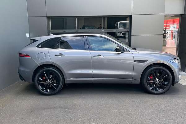 2023 Jaguar F-PACE P250 R-Dynamic SE X761