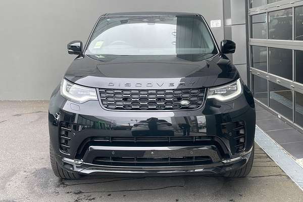2024 Land Rover Discovery D300 Dynamic HSE Series 5