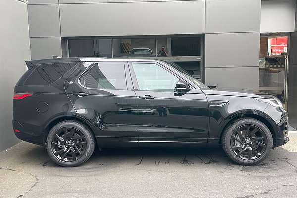 2024 Land Rover Discovery D300 Dynamic HSE Series 5