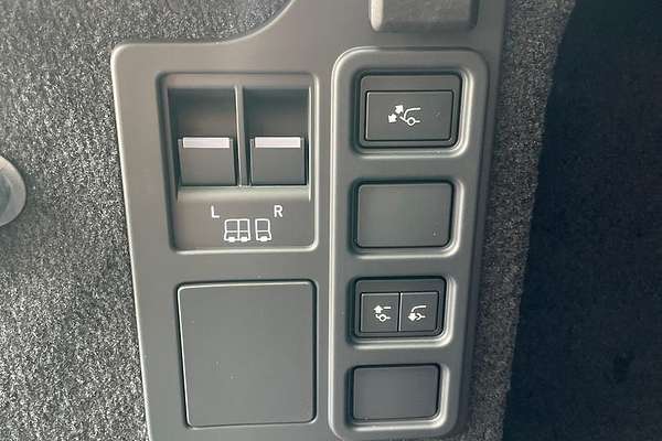 2024 Land Rover Discovery D300 Dynamic HSE Series 5