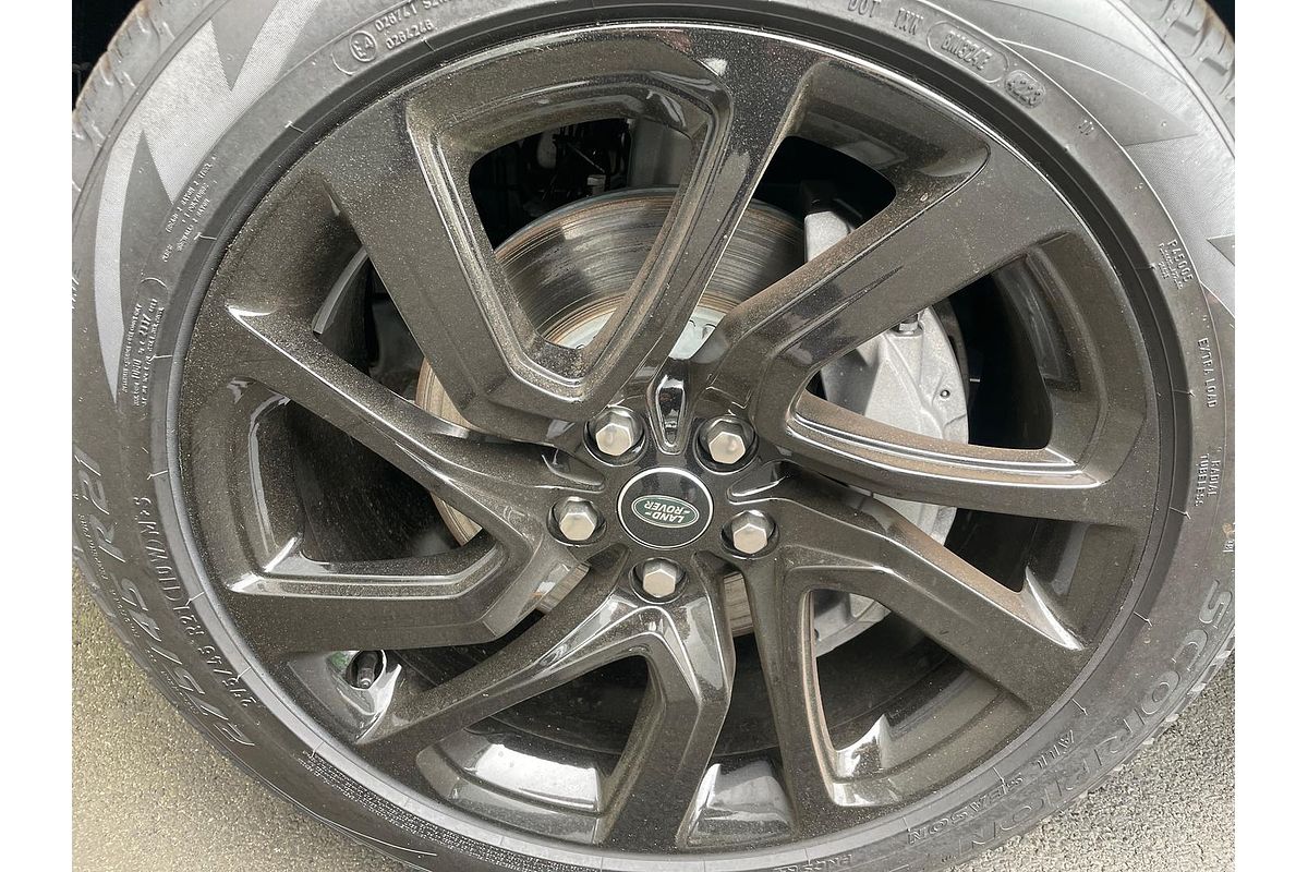 2024 Land Rover Discovery D300 Dynamic HSE Series 5