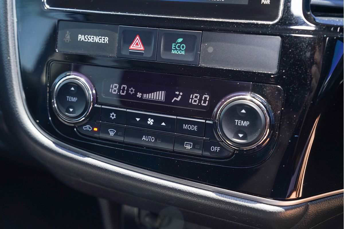 2017 Mitsubishi Outlander LS ZK