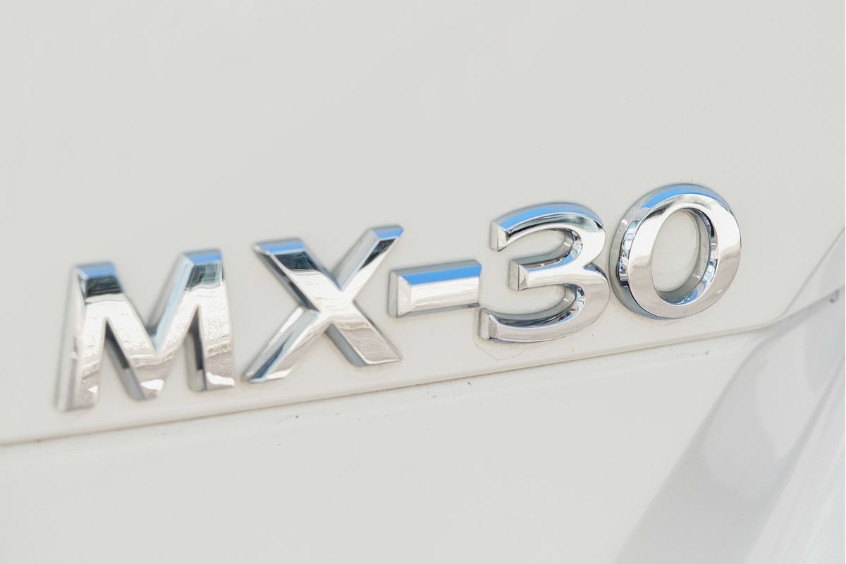 2021 Mazda MX-30 G20e Touring DR Series