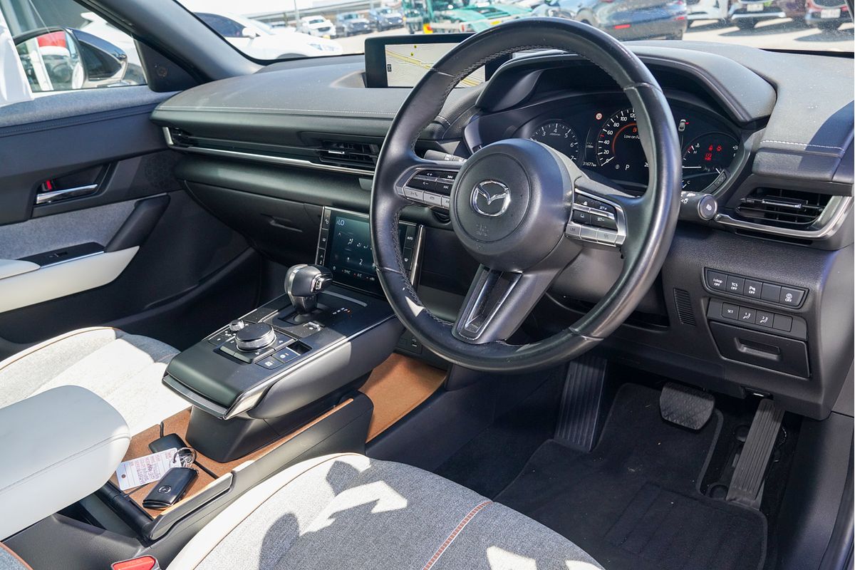 2021 Mazda MX-30 G20e Touring DR Series