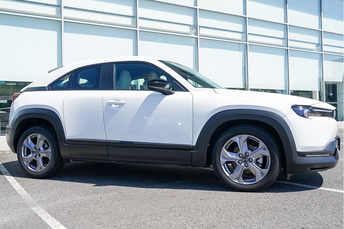 2021 Mazda MX-30 G20e Touring DR Series