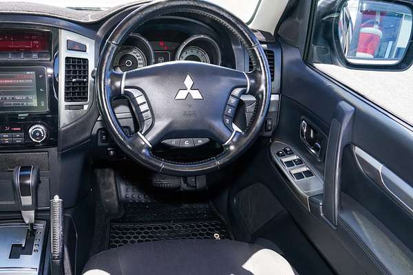 2018 Mitsubishi Pajero GLX NX