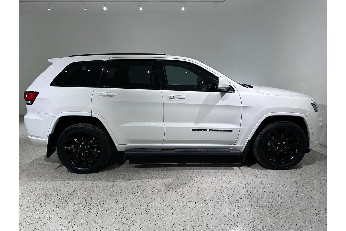 2020 Jeep Grand Cherokee Night Eagle WK