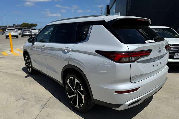 2024 Mitsubishi Outlander Aspire ZM