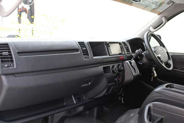 2017 Toyota Hiace KDH221R