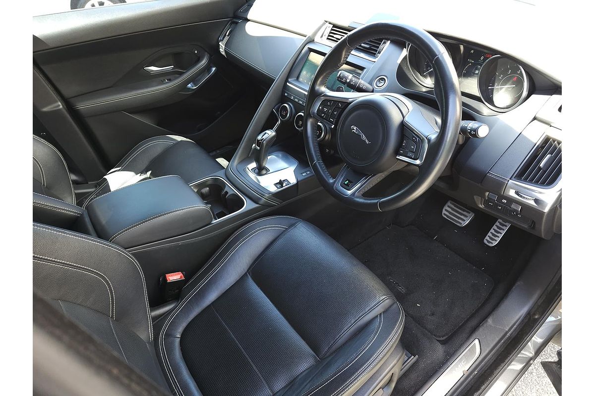 2018 Jaguar E-PACE P250 R-Dynamic S X540