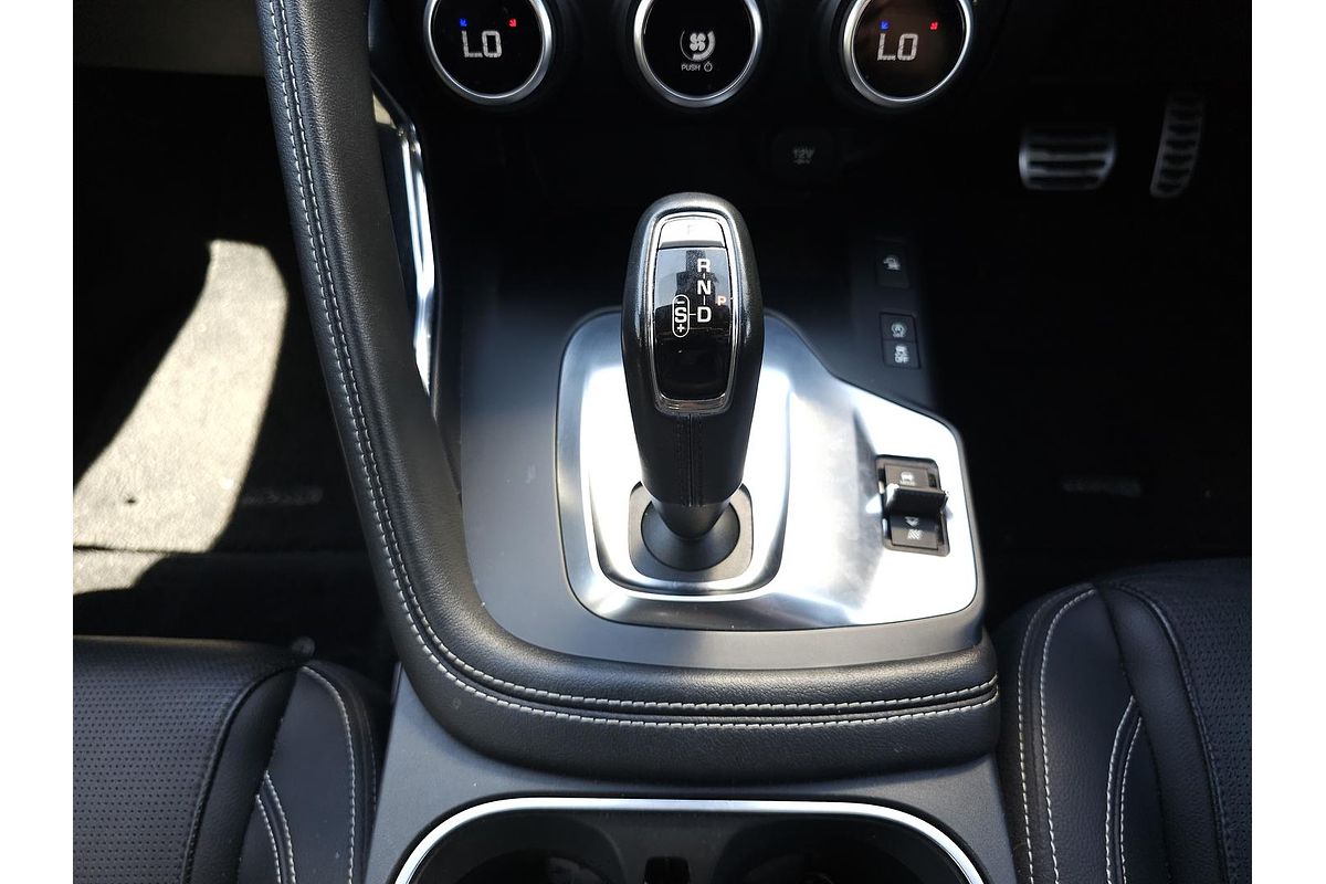 2018 Jaguar E-PACE P250 R-Dynamic S X540