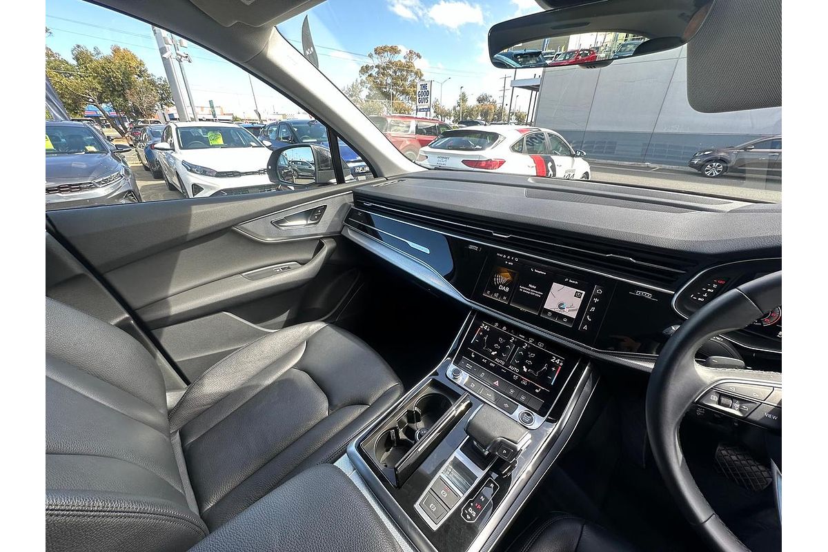 2022 Audi Q7 50 TDI 4M