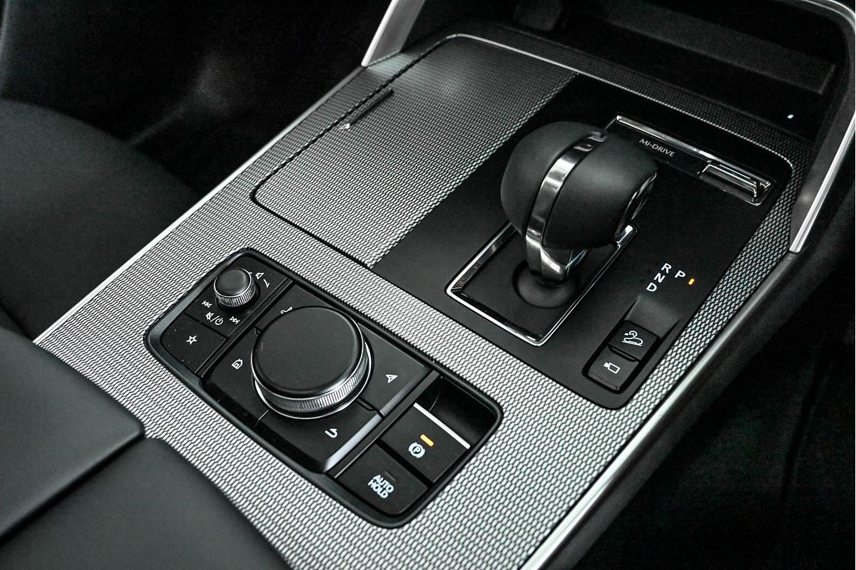 2024 Mazda CX-70 G50e GT KJ