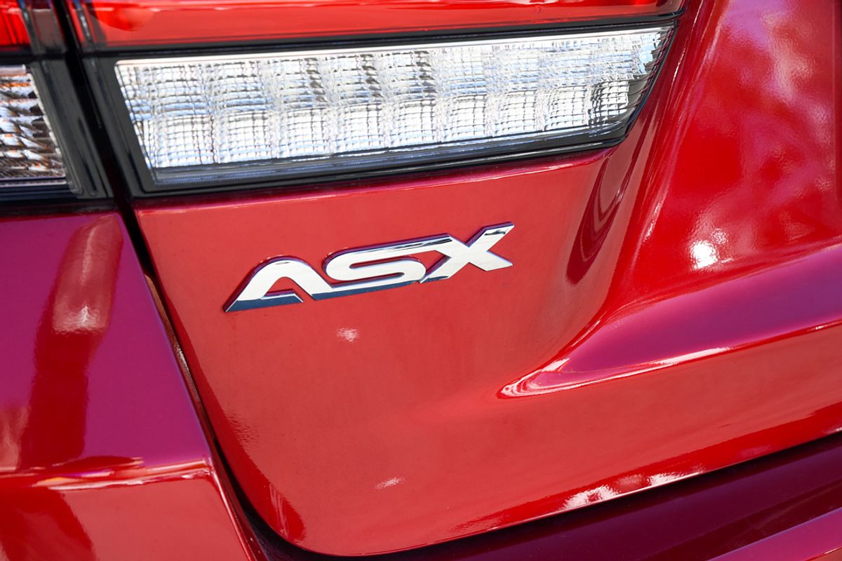 2024 Mitsubishi ASX Exceed XD
