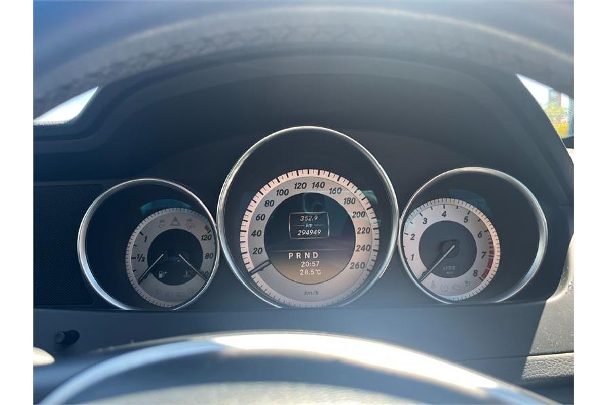 2011 Mercedes-Benz C-Class C180 BlueEFFICIENCY C204
