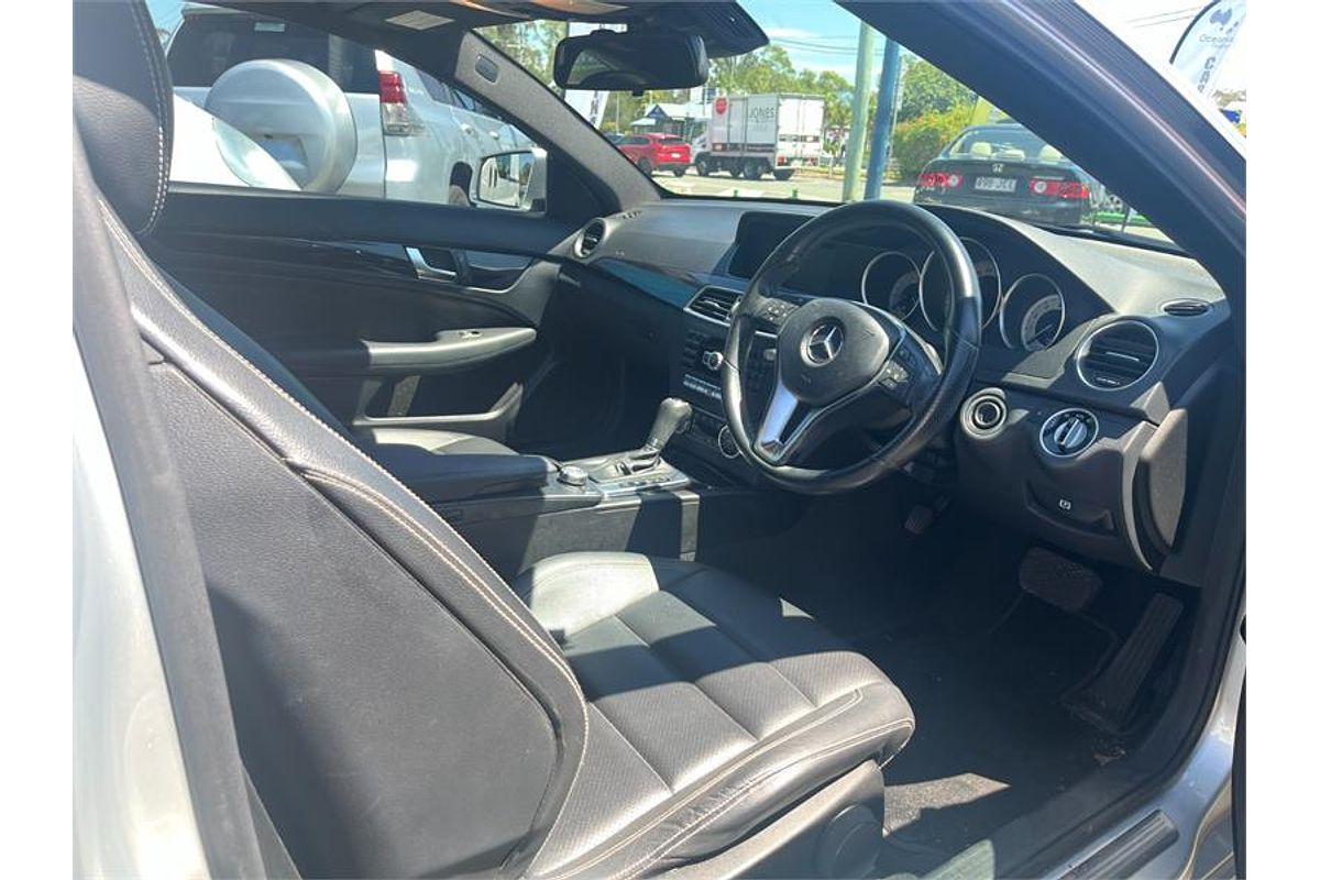 2011 Mercedes-Benz C-Class C180 BlueEFFICIENCY C204