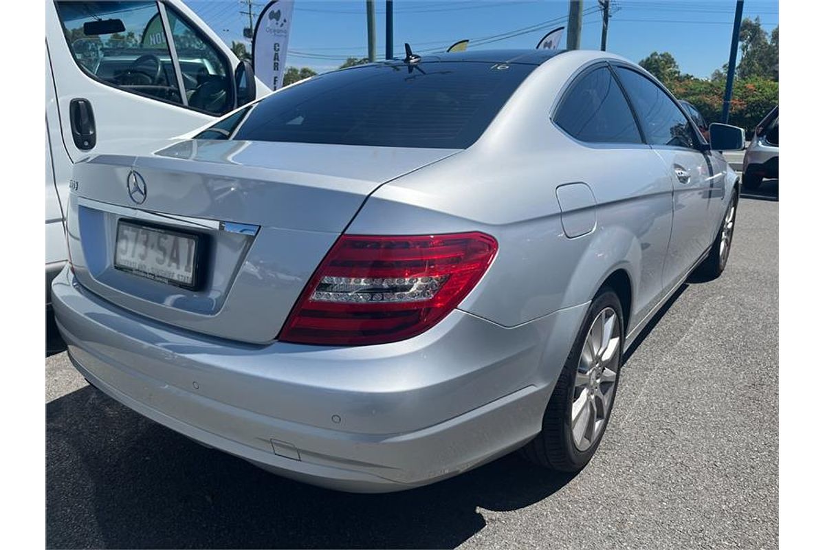 2011 Mercedes-Benz C-Class C180 BlueEFFICIENCY C204