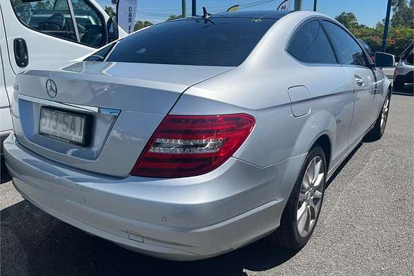2011 Mercedes-Benz C-Class C180 BlueEFFICIENCY C204