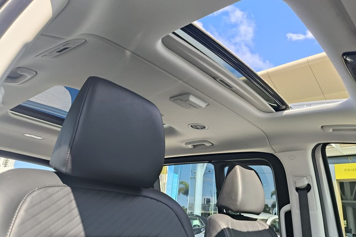 2023 Hyundai STARIA Highlander US4.V2