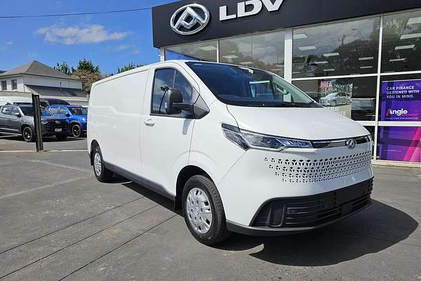 2024 LDV Deliver 7 LWB