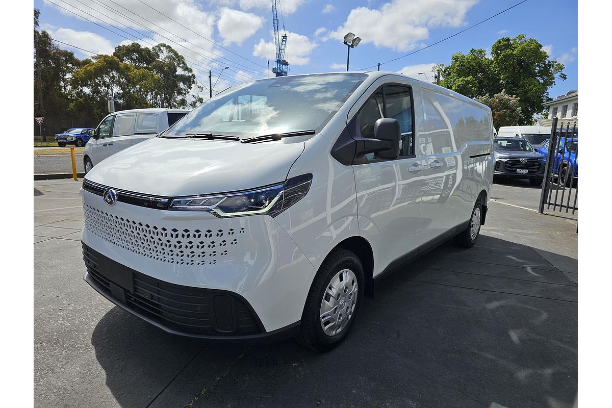 2024 LDV Deliver 7 LWB
