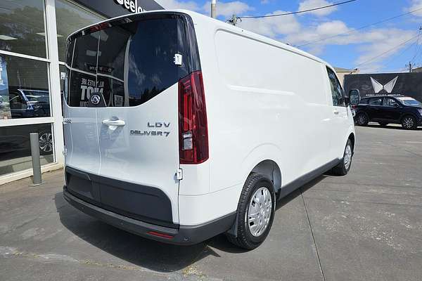 2024 LDV Deliver 7 LWB