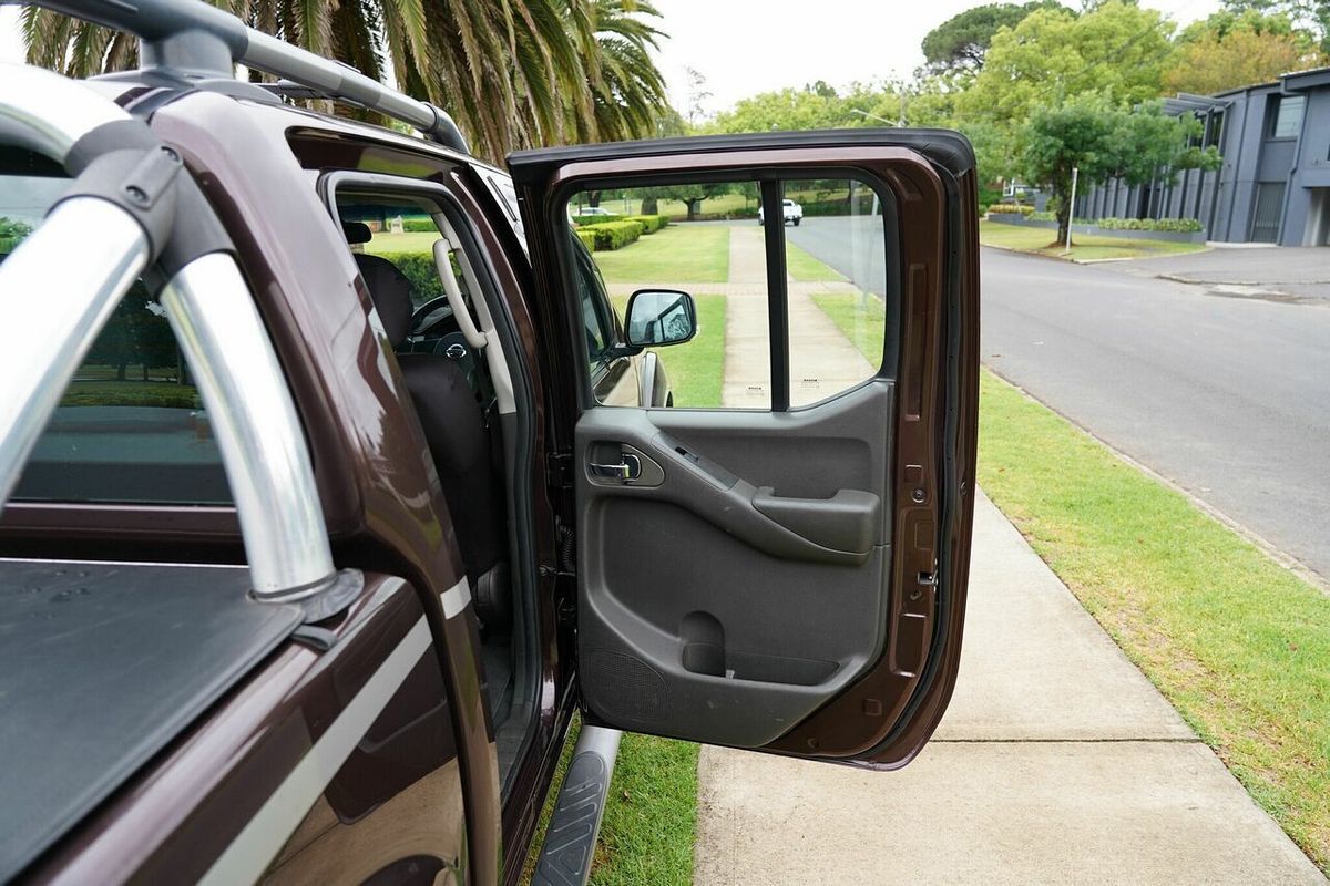 2009 Nissan Navara Titanium Edition (4x4) D40 4X4