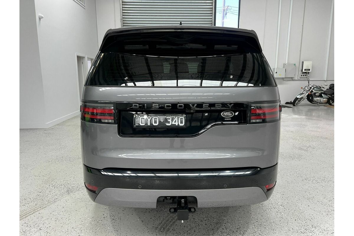 2021 Land Rover Discovery D300 R-Dynamic SE Series 5