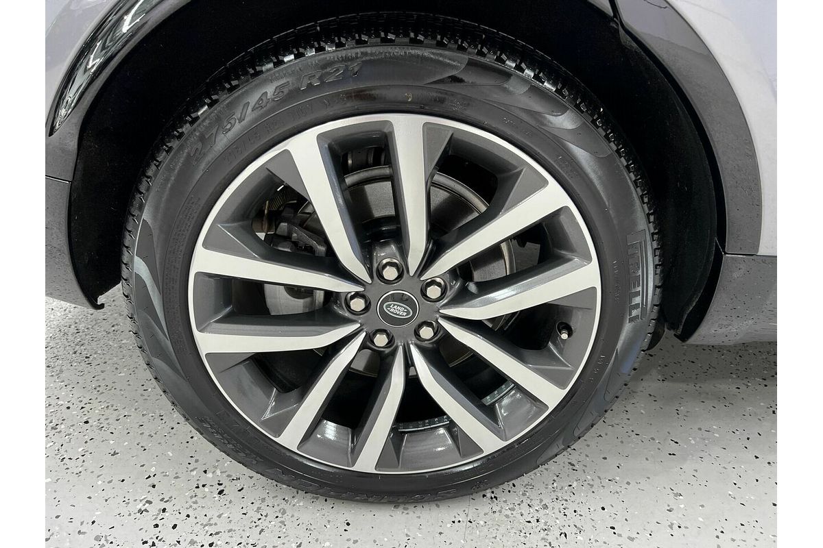 2021 Land Rover Discovery D300 R-Dynamic SE Series 5