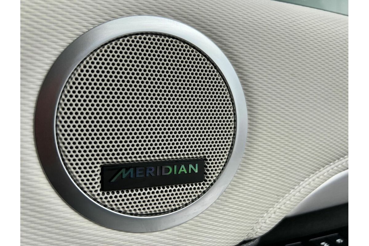 2021 Land Rover Discovery D300 R-Dynamic SE Series 5