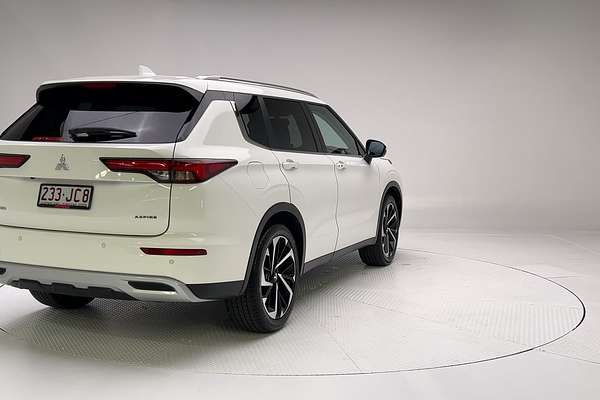 2023 Mitsubishi Outlander Aspire ZM