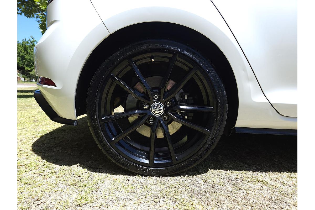 2018 Volkswagen Golf R Special Edition 7.5