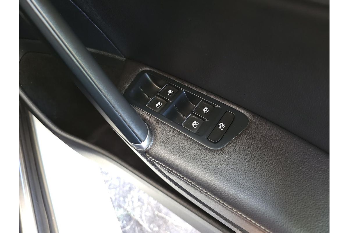 2018 Volkswagen Golf R Special Edition 7.5