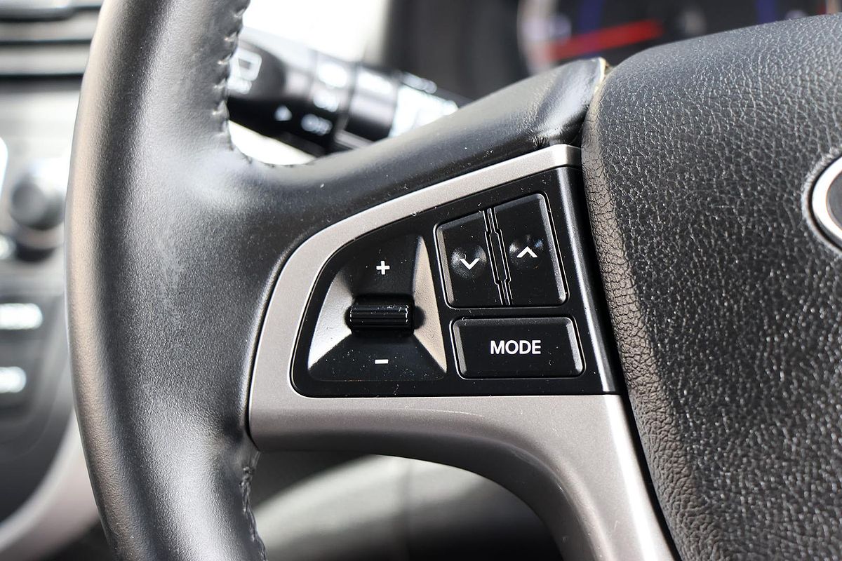 2019 Hyundai Accent Sport RB6