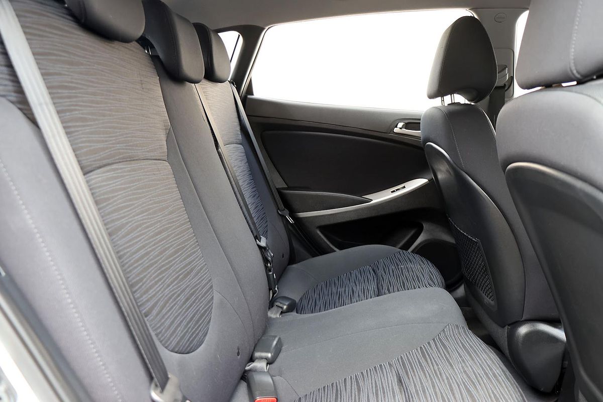 2019 Hyundai Accent Sport RB6
