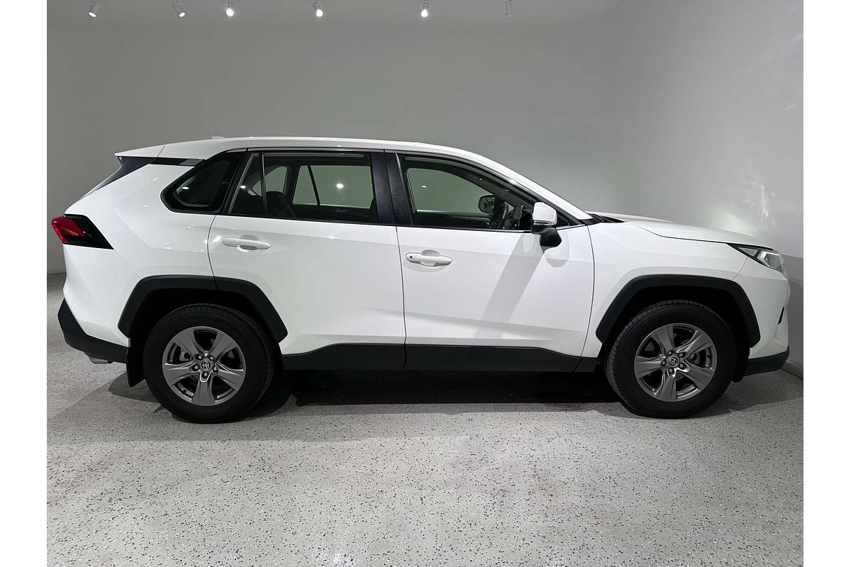 2022 Toyota RAV4 GX MXAA52R