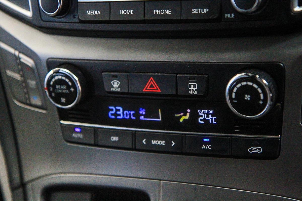 2019 Hyundai iMax Active TQ4