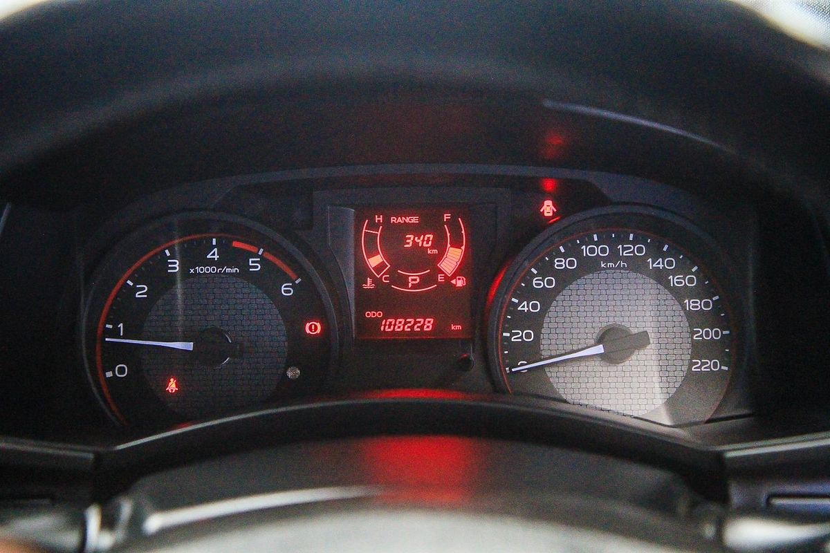 2019 Isuzu D-MAX SX High Ride Rear Wheel Drive