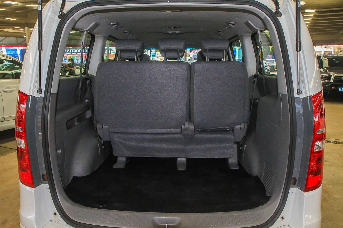 2019 Hyundai iMax Active TQ4