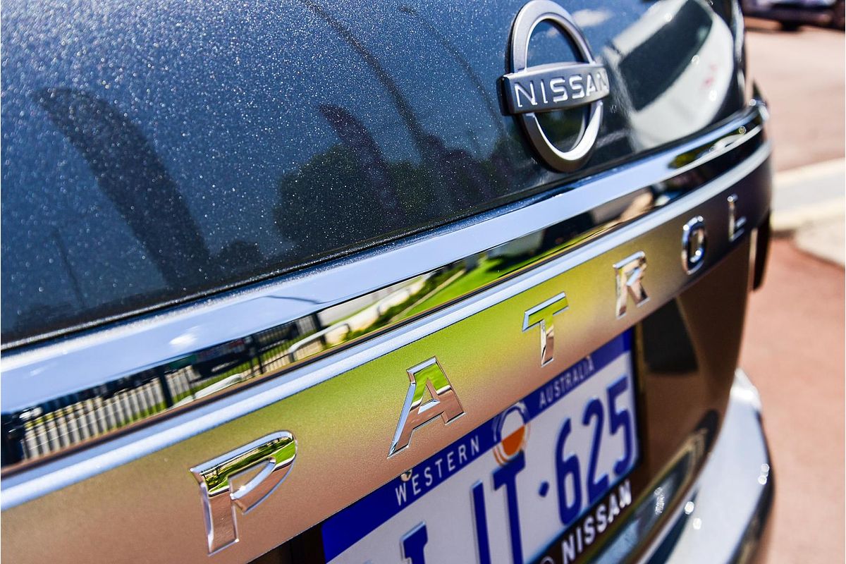 2024 Nissan Patrol Ti-L Y62