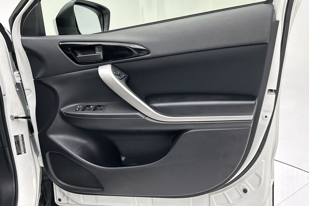 2021 Mitsubishi Eclipse Cross ES YB
