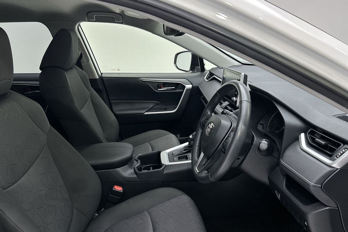 2022 Toyota RAV4 GXL AXAH52R