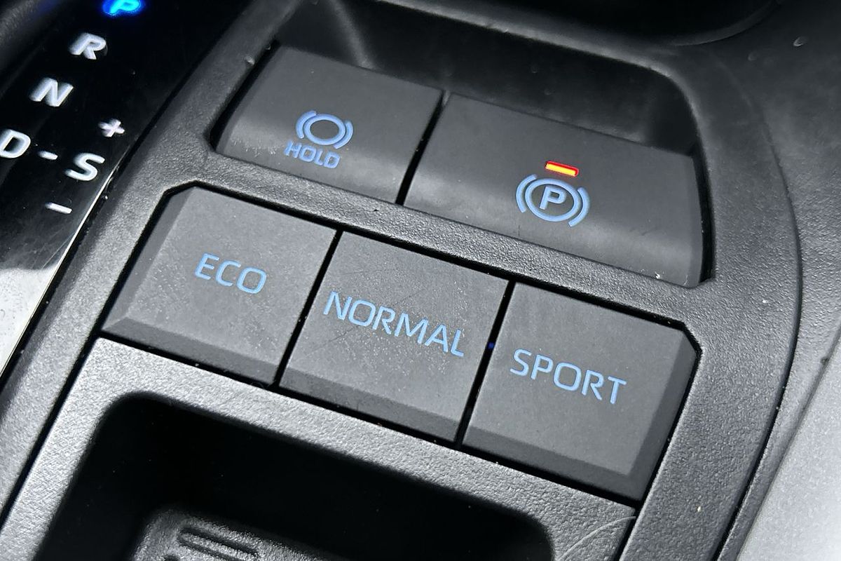 2022 Toyota RAV4 GXL AXAH52R