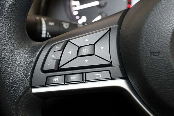 2024 Nissan Navara SL D23 Rear Wheel Drive