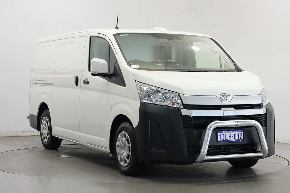2022 Toyota Hiace GDH300R LWB