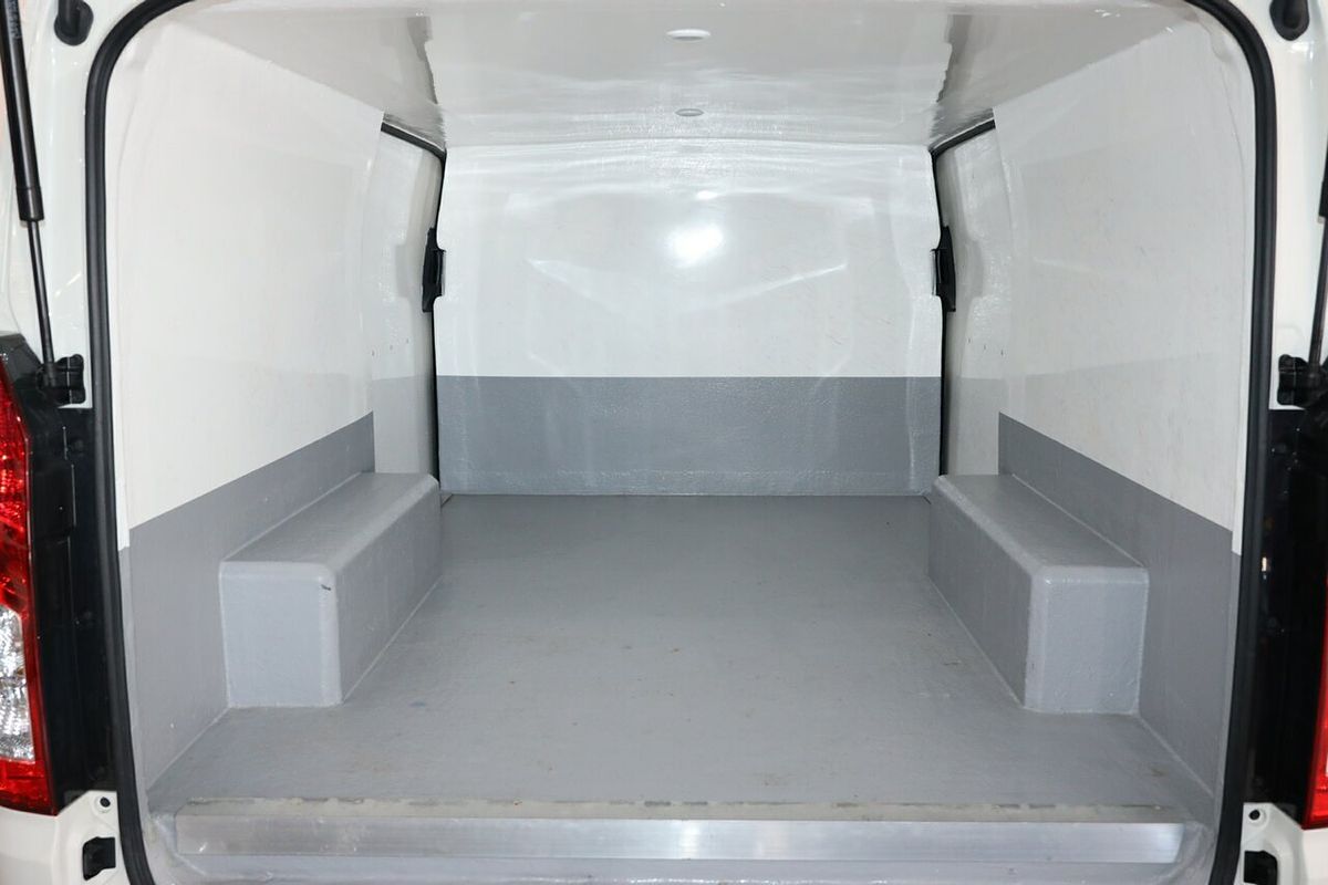 2022 Toyota Hiace GDH300R LWB