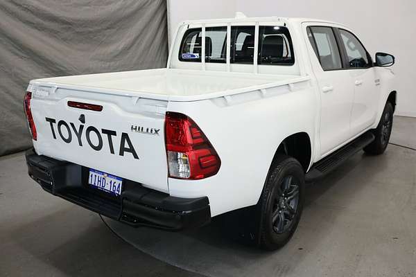 2024 Toyota Hilux SR GUN126R 4X4