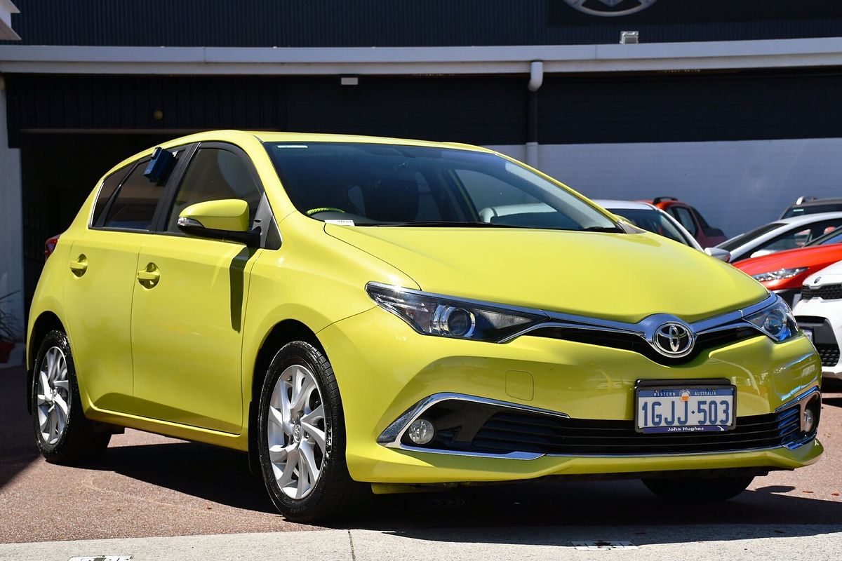 2017 Toyota Corolla Ascent Sport ZRE182R