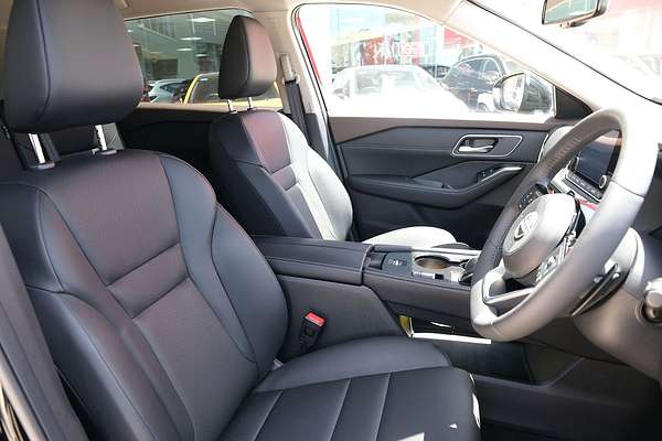 2024 Nissan X-TRAIL ST-L T33