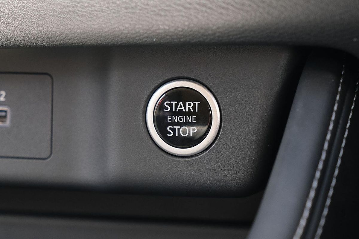 2024 Nissan X-TRAIL ST-L T33